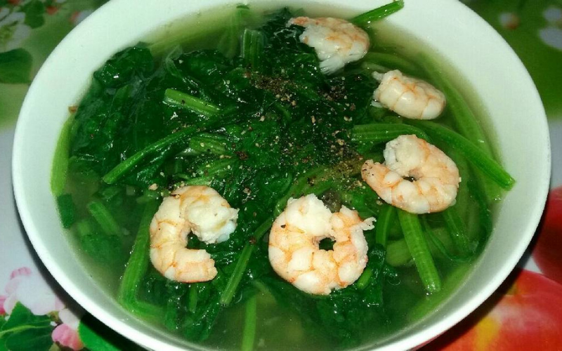 rau bina nấu canh